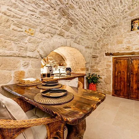 Il Piccolo Borgo - 4* Santeramo in Colle