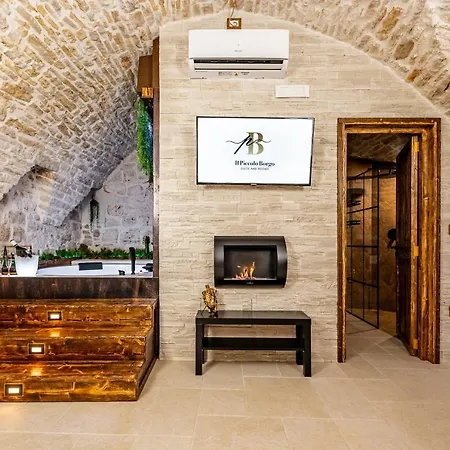 Il Piccolo Borgo - *