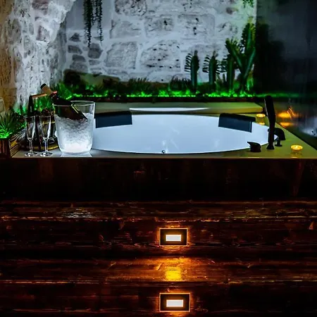 Il Piccolo Borgo - Bed & Breakfast *